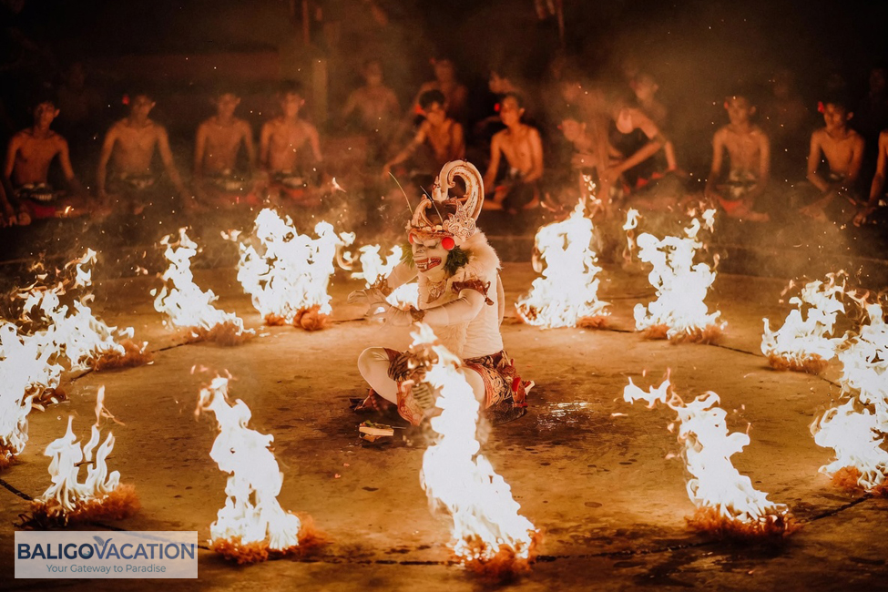 KECAK DANCE ULUWATU AND DINNER